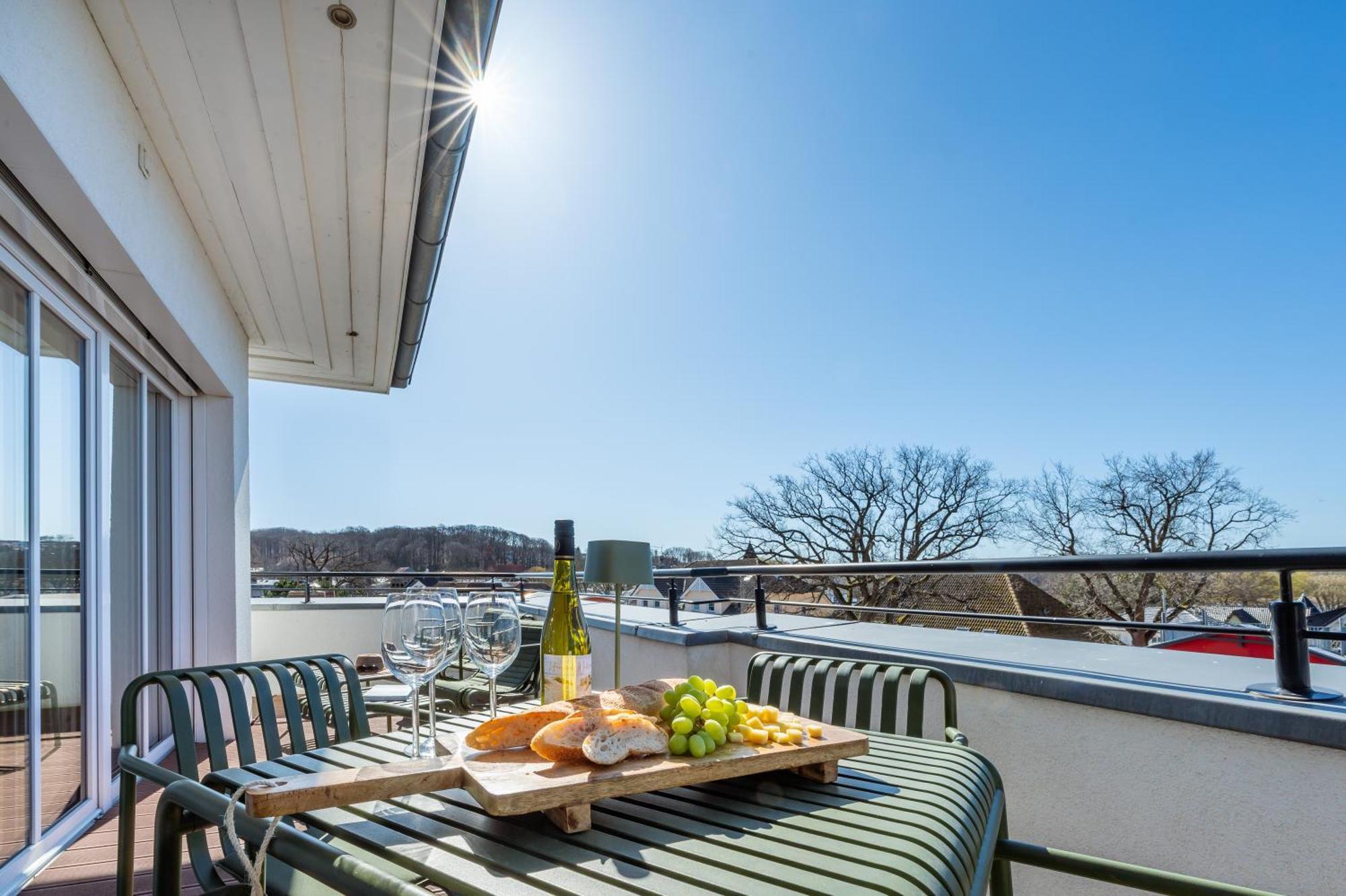 Villa Lindholm Wohnung 5 Penthouse บินซ์ ภายนอก รูปภาพ